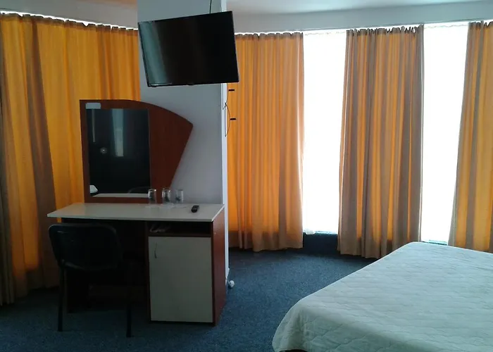 Family Elit Szálloda Kiten