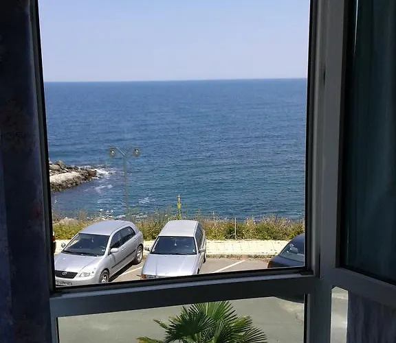 Family Elit Szálloda Kiten