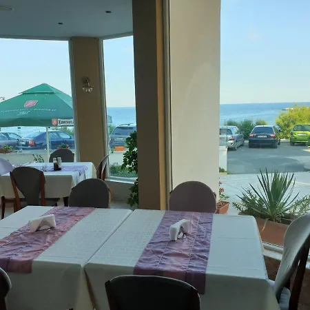 Hotel Family Elit 2*