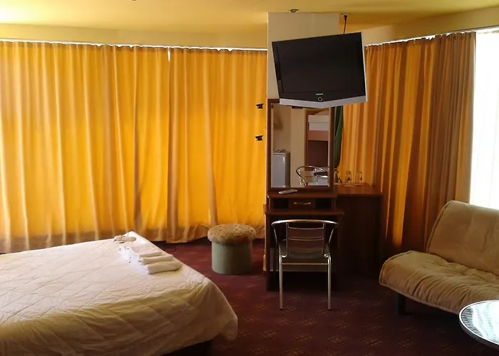 семеен елит Хотел 2*