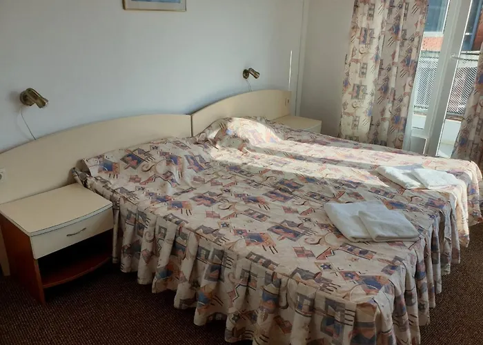 семеен елит Хотел 2*