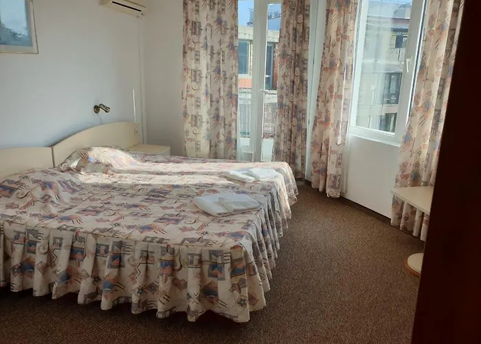 Хотел семеен елит