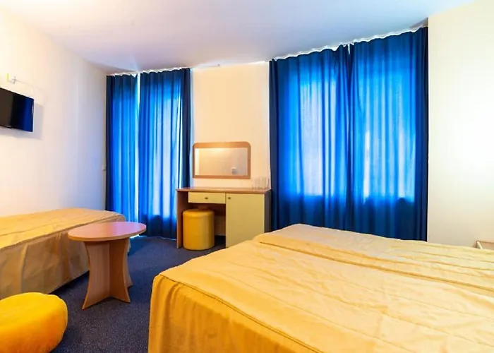 семеен елит Хотел 2*